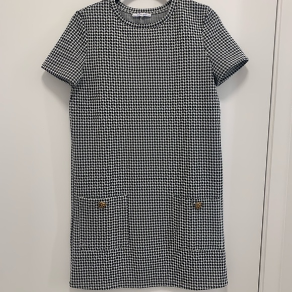 Zara Dresses & Skirts - Zara gingham print T-dress